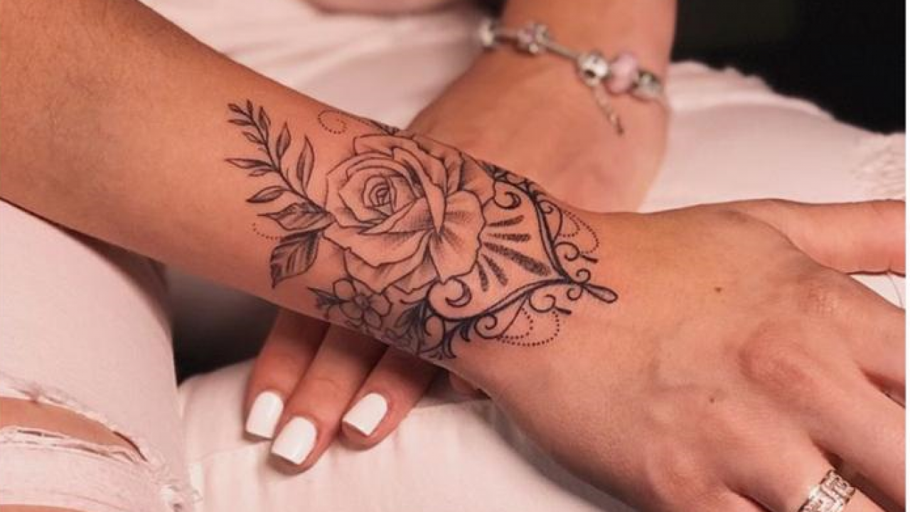 tatuagem femininas delicadas
