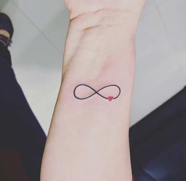 significado tatuagem infinito