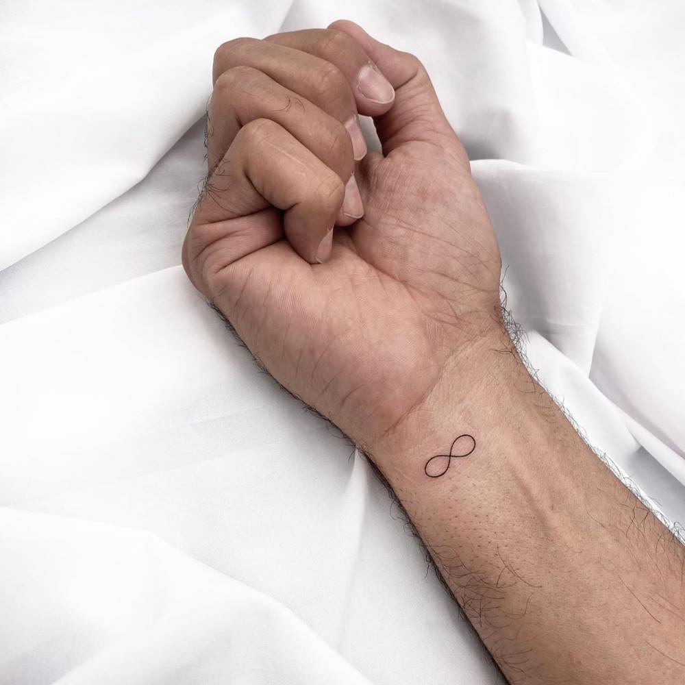 tatuagem infinito mãe e filha