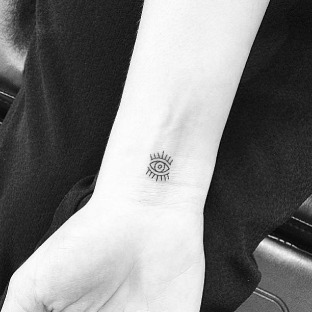 Onde Tatuar o Olho Grego: Melhores Locais e Estilos para sua Tattoo