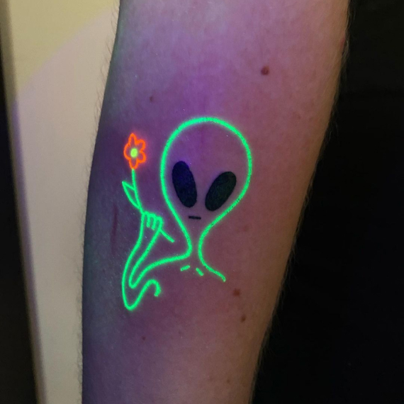 tatuagem UV