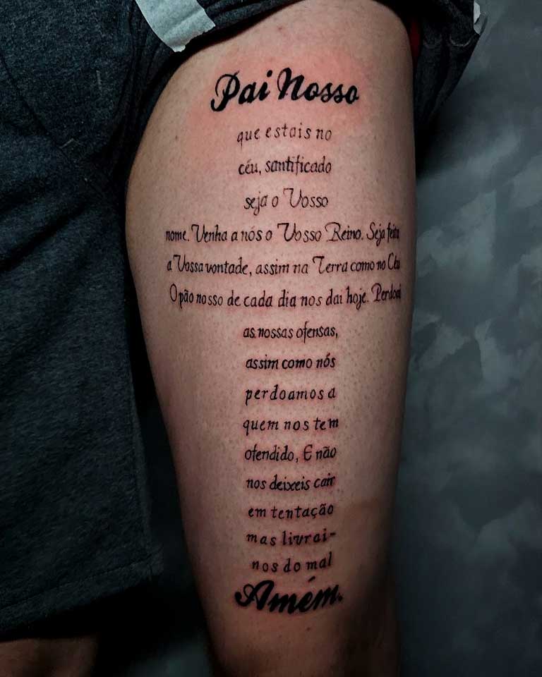 tatuagem religiosa pequena