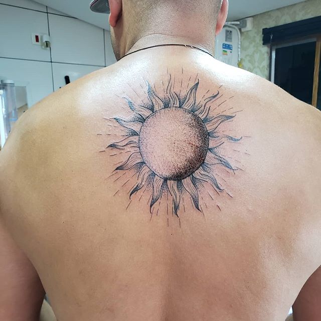 tatuagem sol