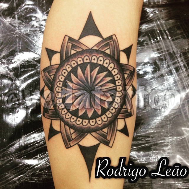 tatuagem sol