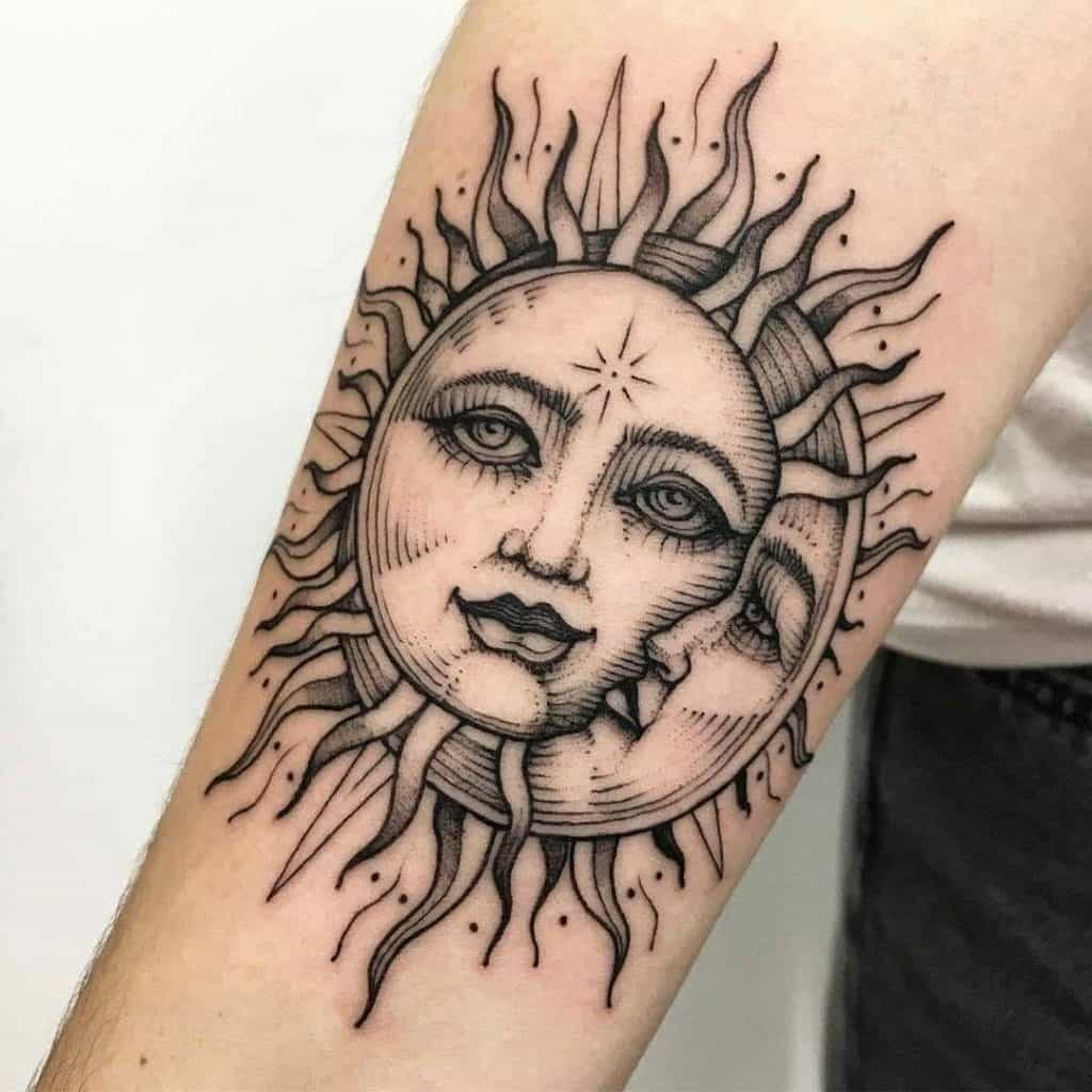 tatuagem sol e lua e mar