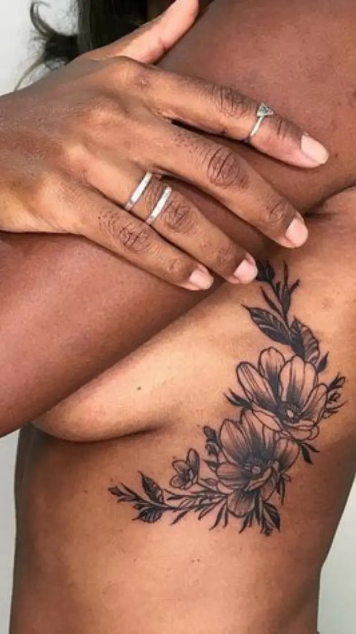 tatuagens femininas em pele negra