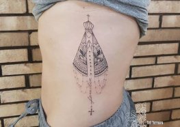 5 ideias de títulos:
1. Tatuagem de Nossa Senhora Aparecida: Guia Completo de Estilos e Significados
2. Os Símbolos por Trás da Tatuagem de Nossa Senhora Aparecida
3. Tatuagens de Nossa Senhora Aparecida: Inspirações Delicadas e Realistas
4. Fé Gravada na Pele: Explorando Tatuagens de Nossa Senhora Aparecida
5. Tatuagem de Nossa Senhora Aparecida: Um Ato de Devoção e Proteção