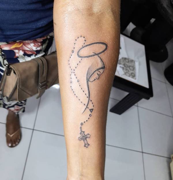 5 ideias de títulos:
1. Tatuagem de Nossa Senhora Aparecida: Guia Completo de Estilos e Significados
2. Os Símbolos por Trás da Tatuagem de Nossa Senhora Aparecida
3. Tatuagens de Nossa Senhora Aparecida: Inspirações Delicadas e Realistas
4. Fé Gravada na Pele: Explorando Tatuagens de Nossa Senhora Aparecida
5. Tatuagem de Nossa Senhora Aparecida: Um Ato de Devoção e Proteção