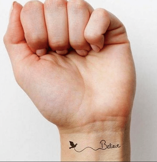 Inspiração Visual: Os 10 Perfis de Instagram para Referências de Tatuagens Pequenas