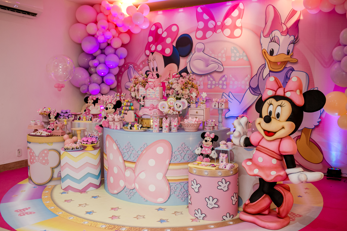 tema aniversário 2 anos menina