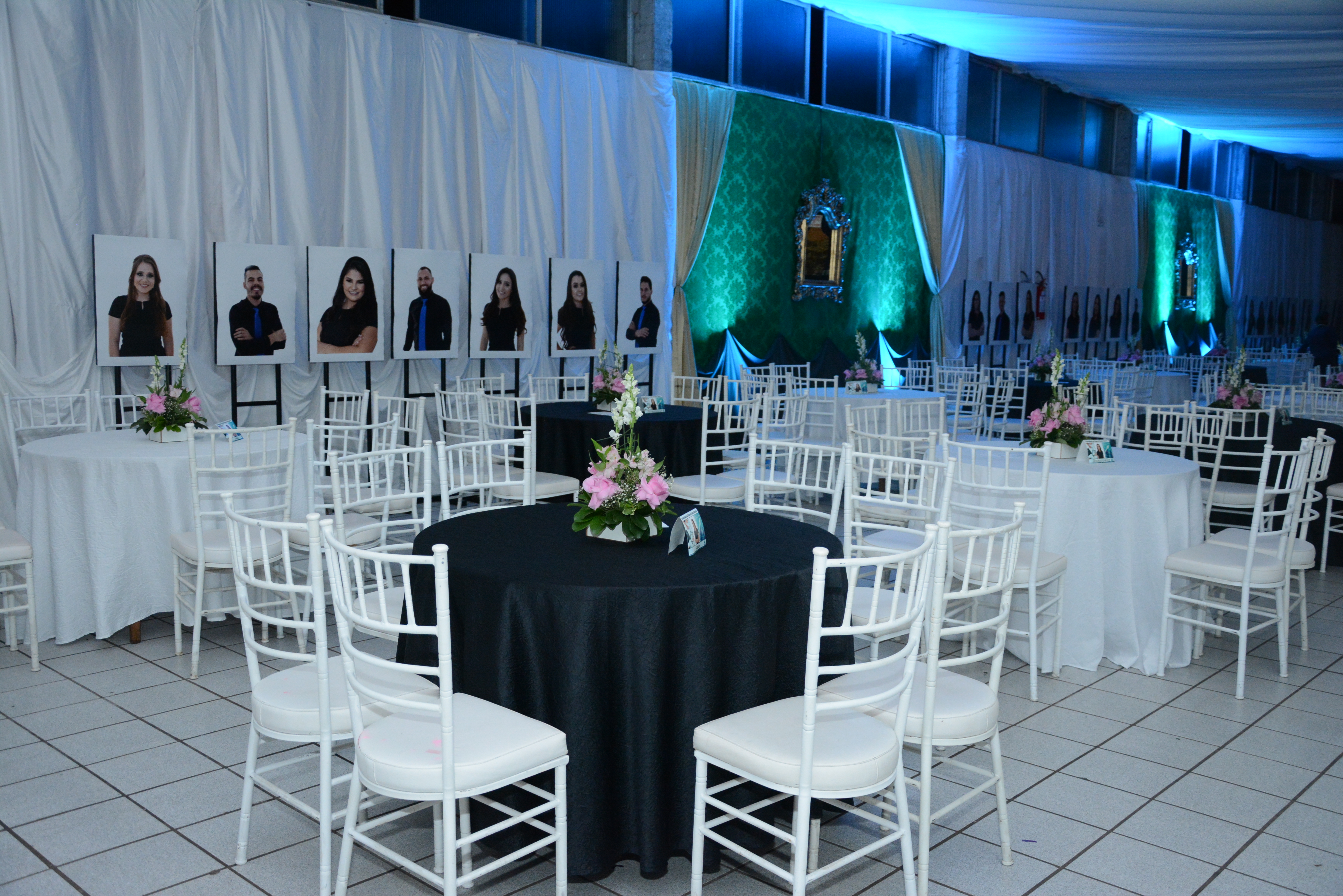 formatura ensino médio tema anos 80