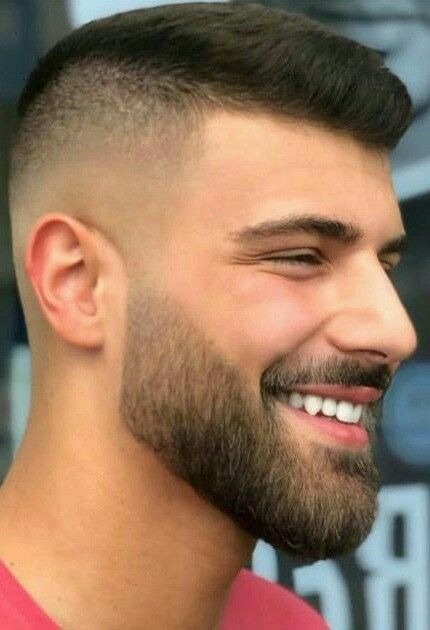 barba média