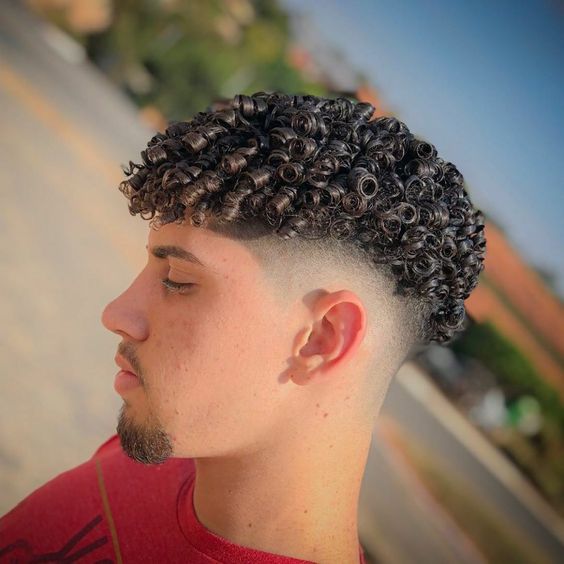 melhores cortes cabelo cacheado masculino inspiração