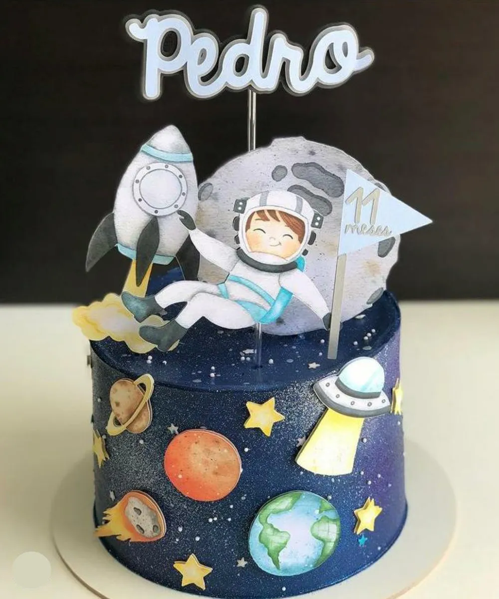 topo de bolo astronauta menino
