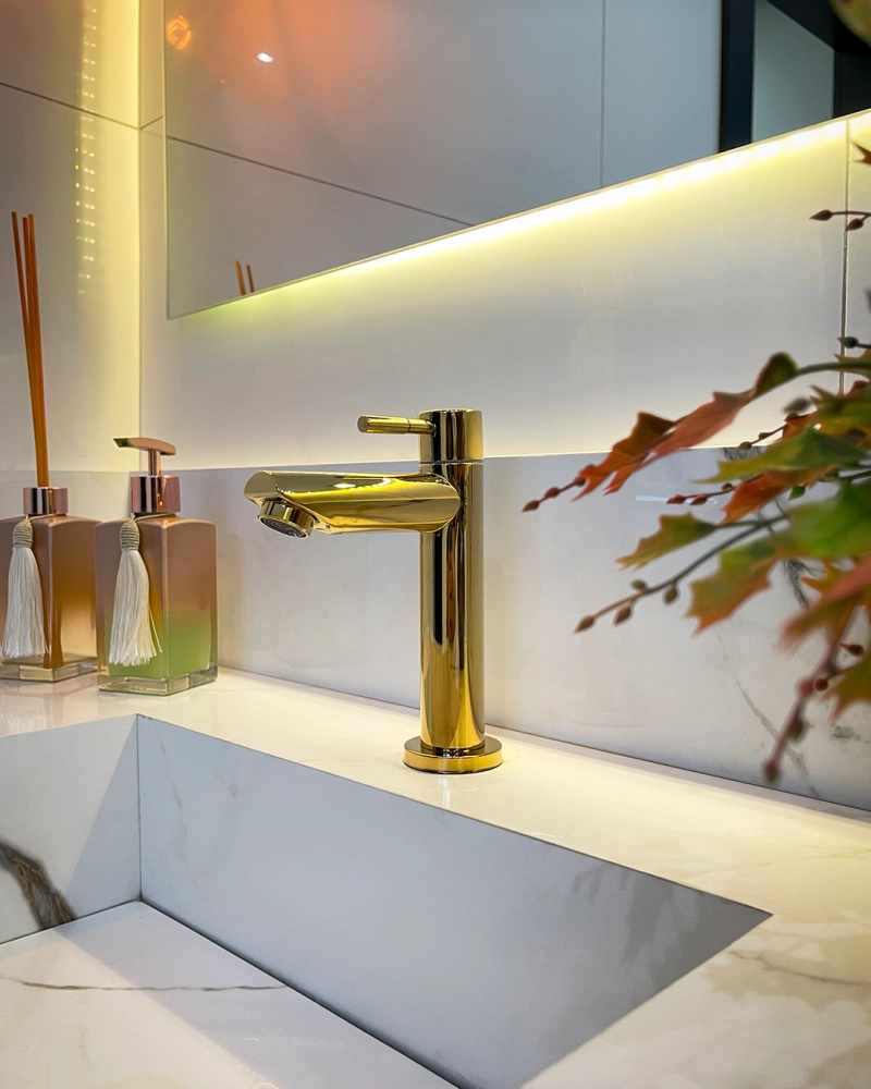 preço torneira dourada banheiro vale a pena