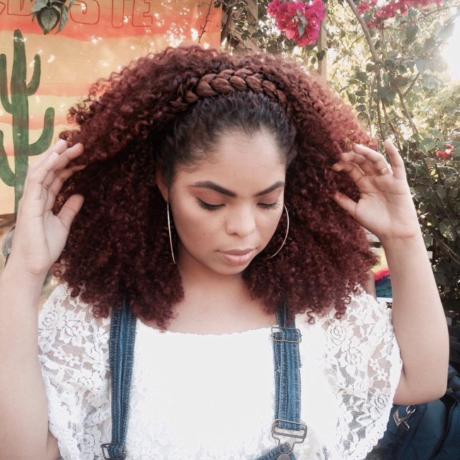 inspiração trança cabelo curto cacheado