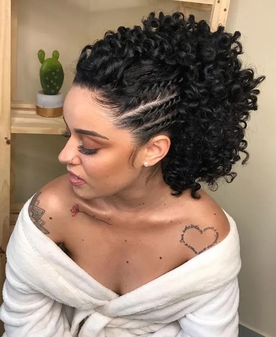 erros ao fazer trança cabelo curto cacheado