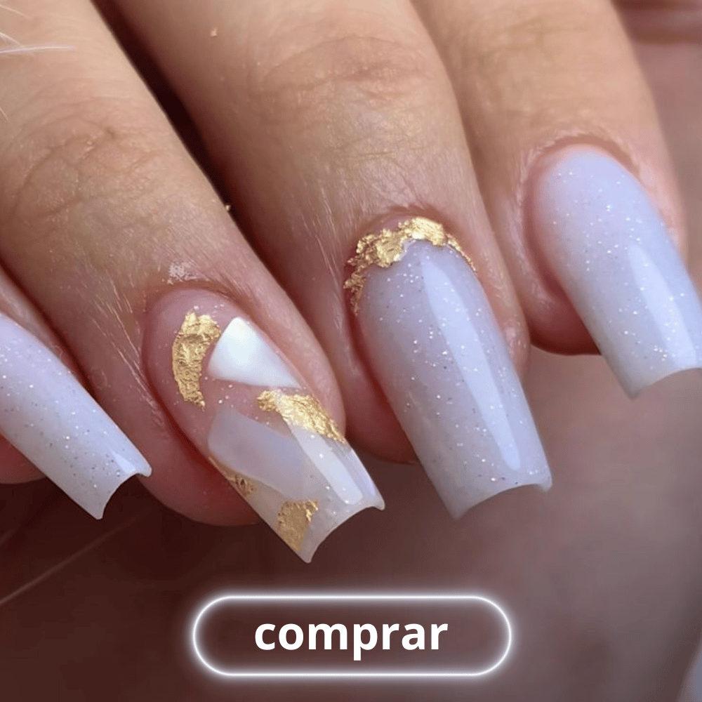 Guia Completo: Como Escolher o Formato Ideal para Suas Unhas Decoradas com Iniciais