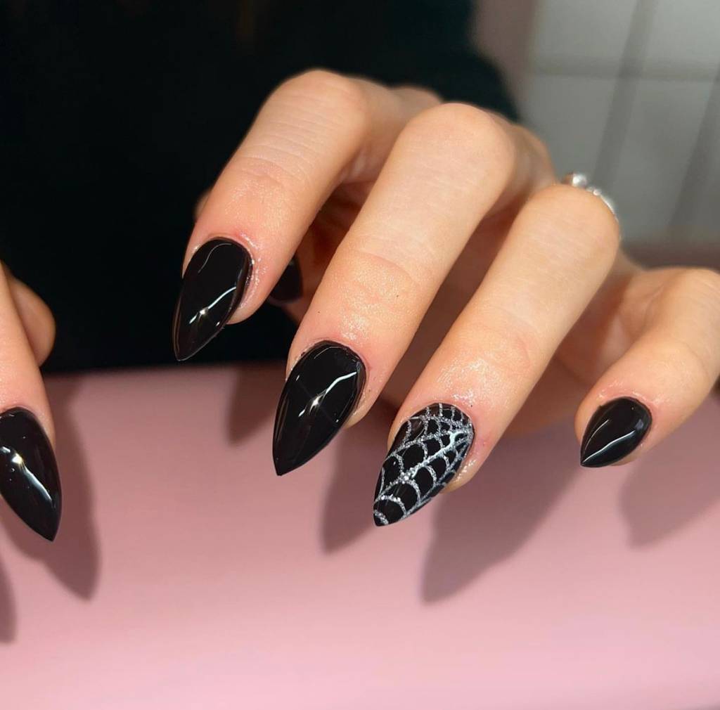 Inspirações de Unhas Temáticas de Super-Heróis