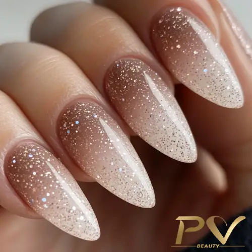 unha decorada marrom almond