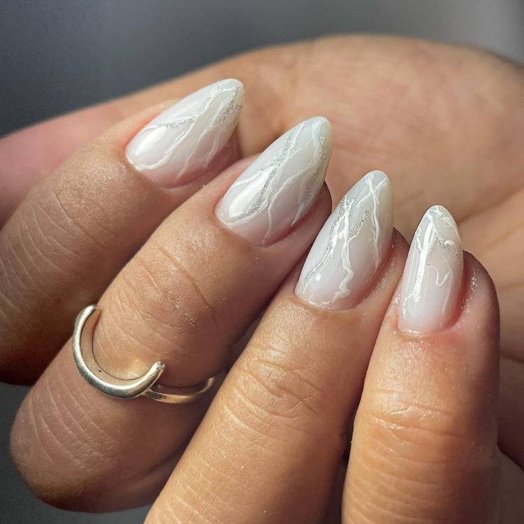 Guia Completo para Esmaltação Perfeita com Esmalte Branco