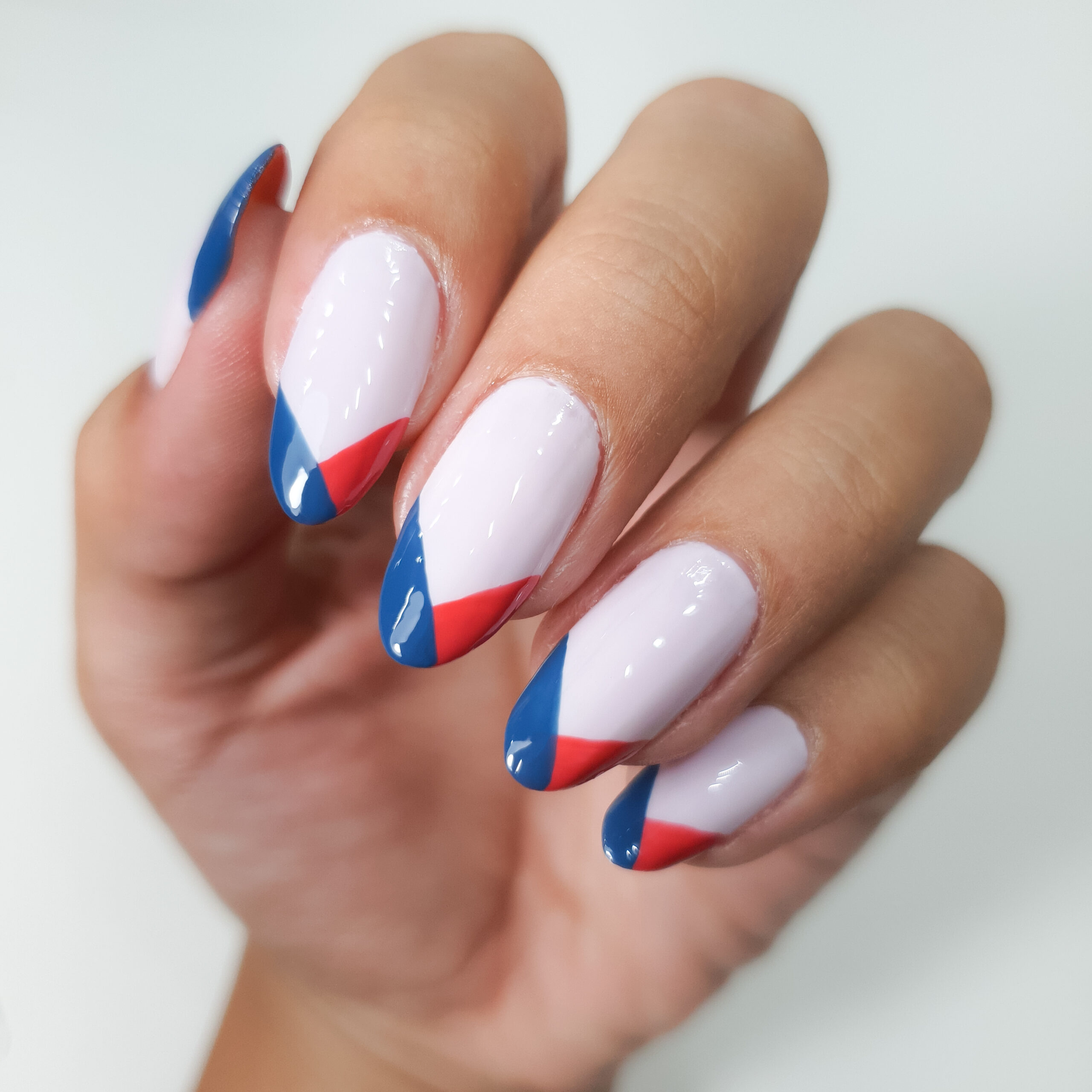 25 inspirações de unha espanhola para festas