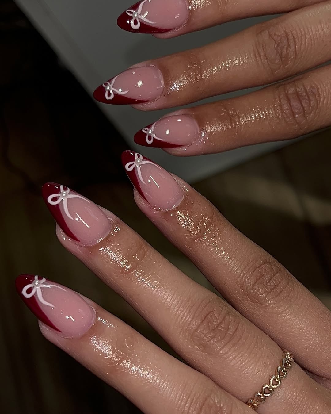 Como obter o formato amendoado perfeito nas unhas: Guia passo a passo