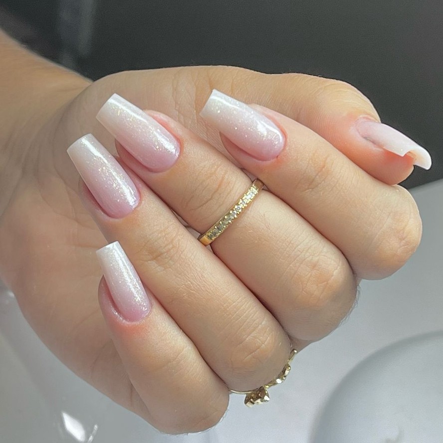 quanto custa fazer unhas de gel decoradas