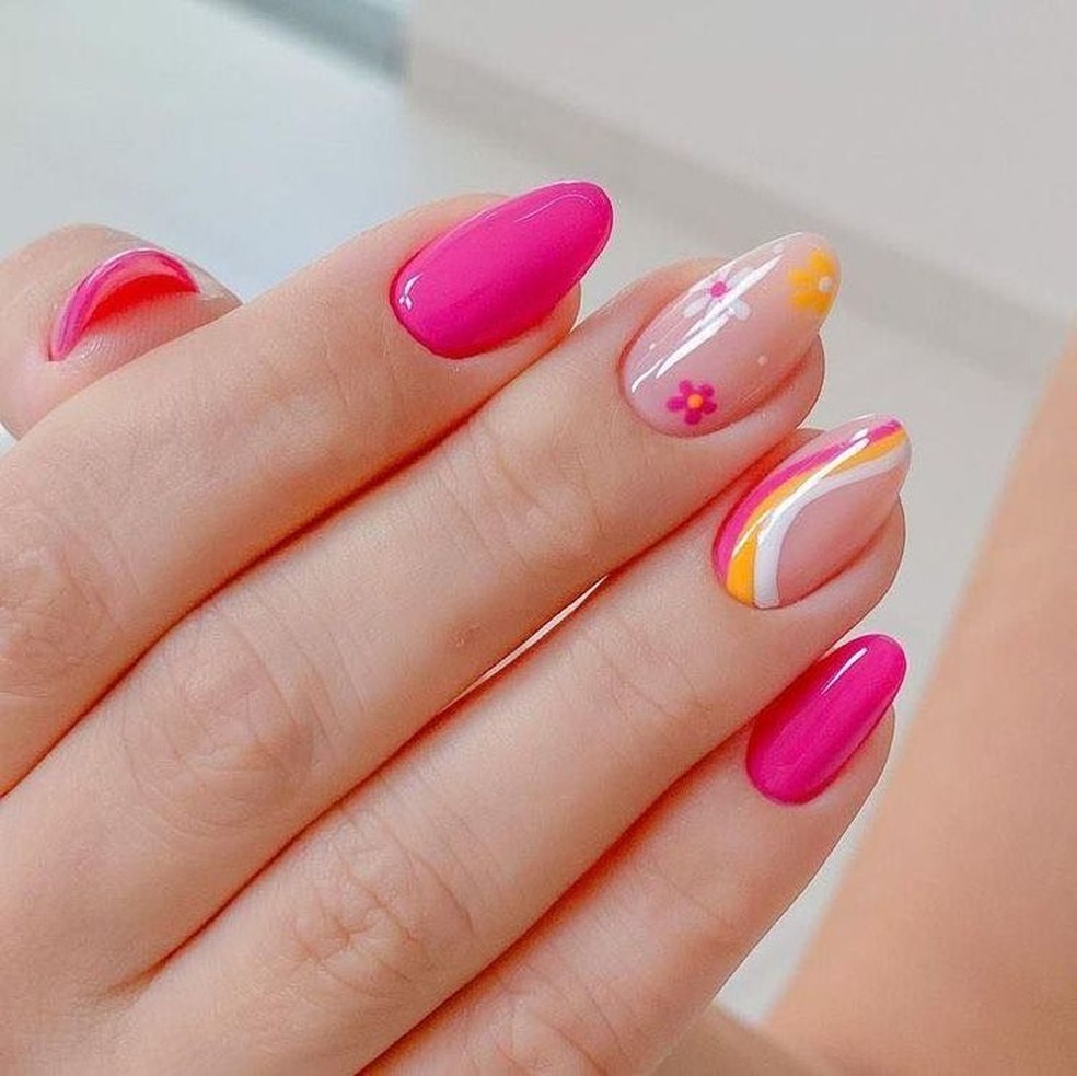 como fazer unhas decoradas com glitter passo a passo
