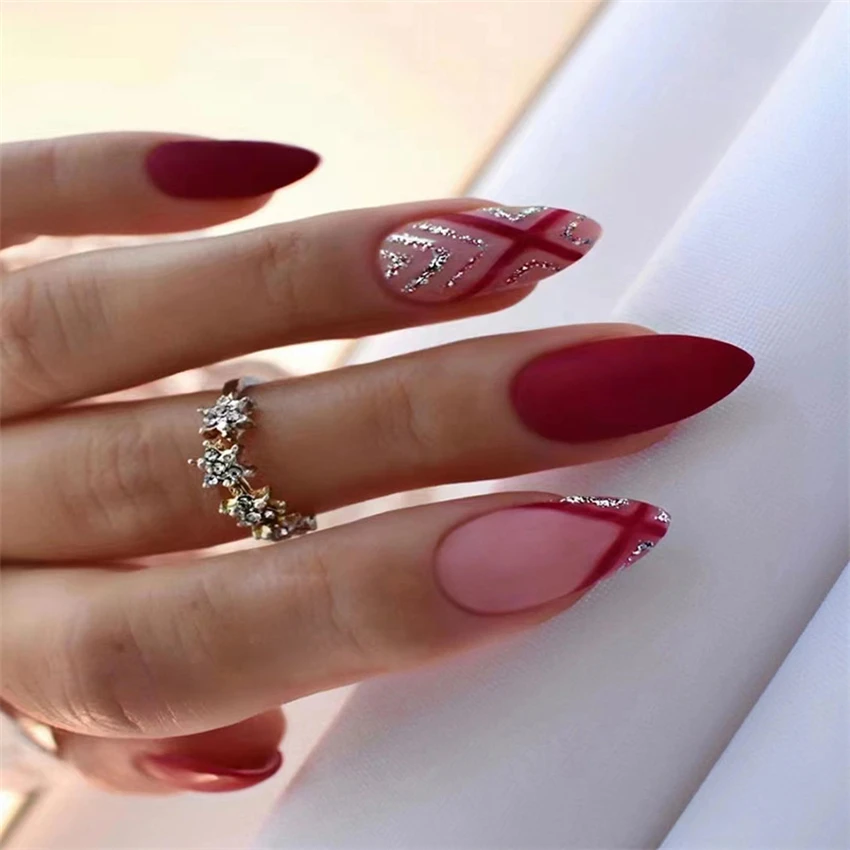 5 ideias de títulos para posts sobre unhas amendoadas vermelhas:
1. Unhas Amendoadas Vermelhas: O Guia Completo para um Visual Poderoso
2. Descubra a Magia da
