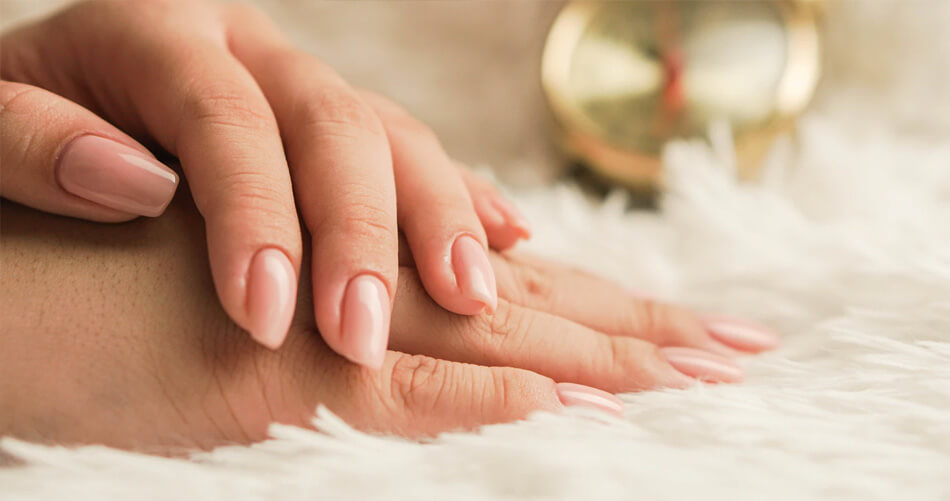 Nutrientes Essenciais para Unhas Fortes