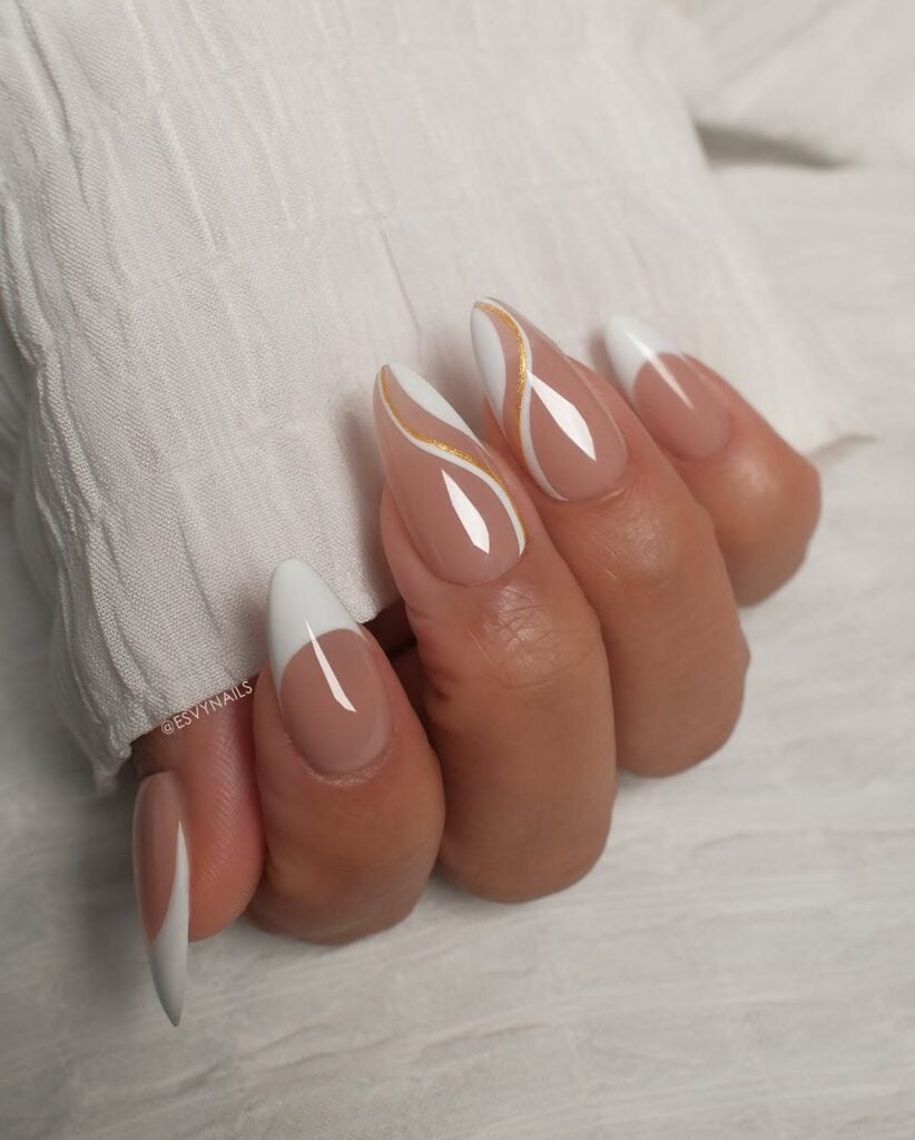 5 ideias de títulos:
1. Unhas com Linhas: Guia Completo de Nail Art e Saúde
2. Decifrando as Linhas nas Unhas: Estilo ou Alerta de Saúde?
3. Nail Art com Linhas: Tendências e Inspirações para Suas Unhas
4. Linhas nas Unhas: Quando Procurar um Dermatologista?
5. Vitaminas Essenciais para Unhas Fortes e Sem Linhas