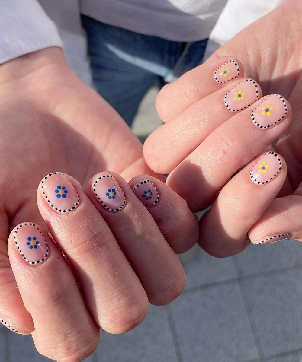 tendências de nail art para unhas curtas