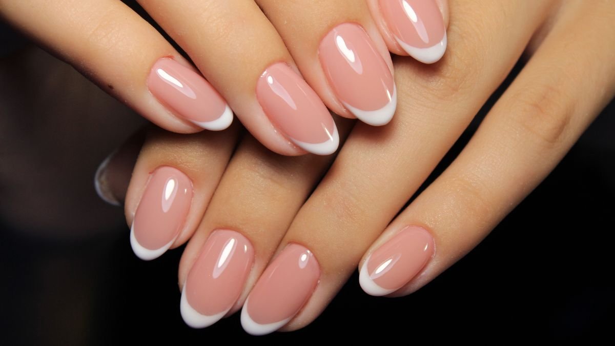 quanto custa fazer unhas de gel clássicas