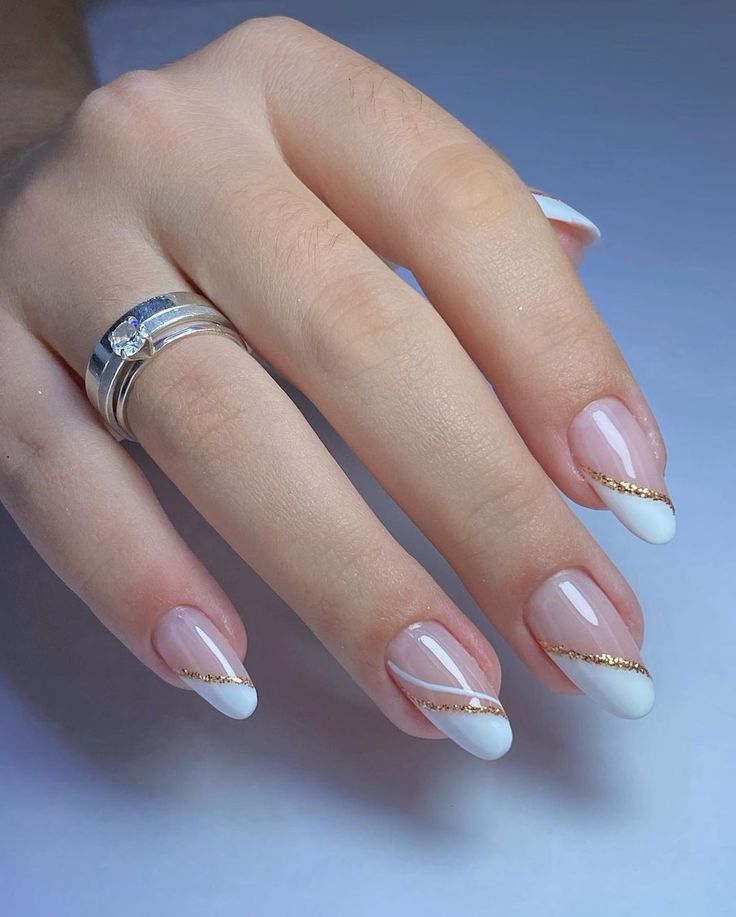 unhas delicadas e elegantes