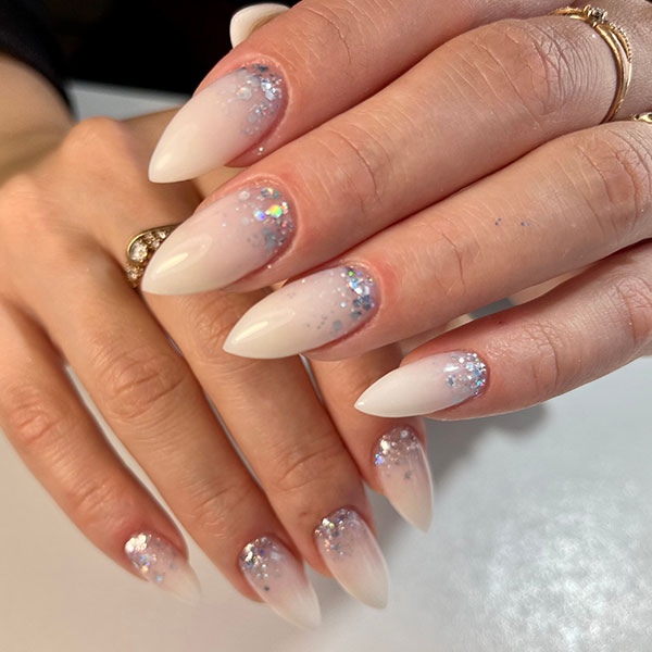 Como escolher a cor de esmalte ideal para o seu Ano Novo