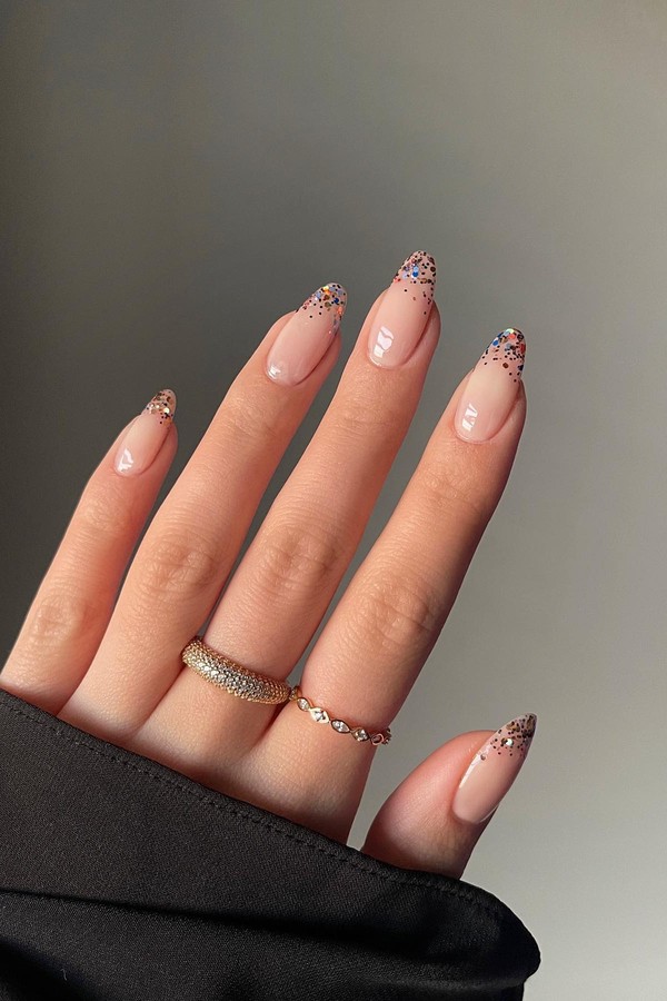 erros comuns ao pintar unhas normais em casa