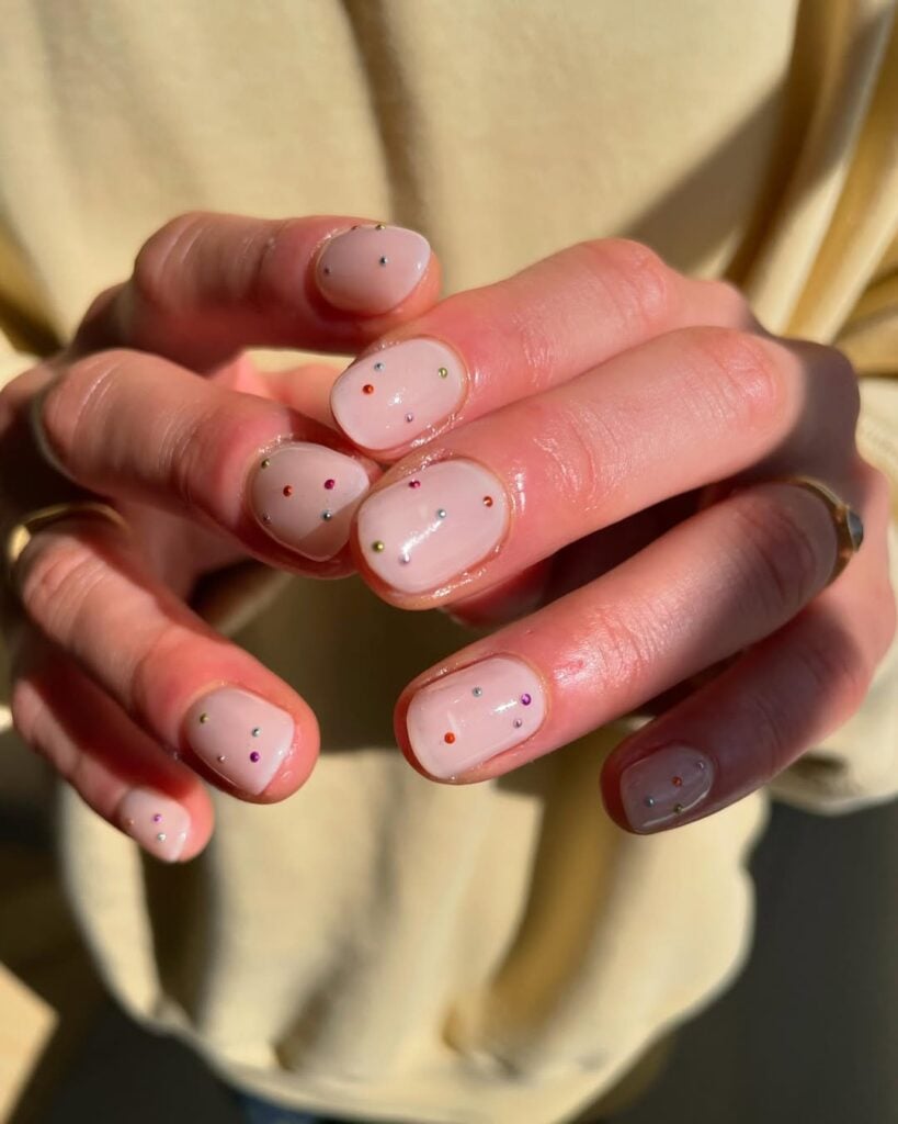 Nutrientes essenciais para unhas fortes e saudáveis