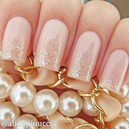 quanto custa fazer unhas com glitter para ano novo