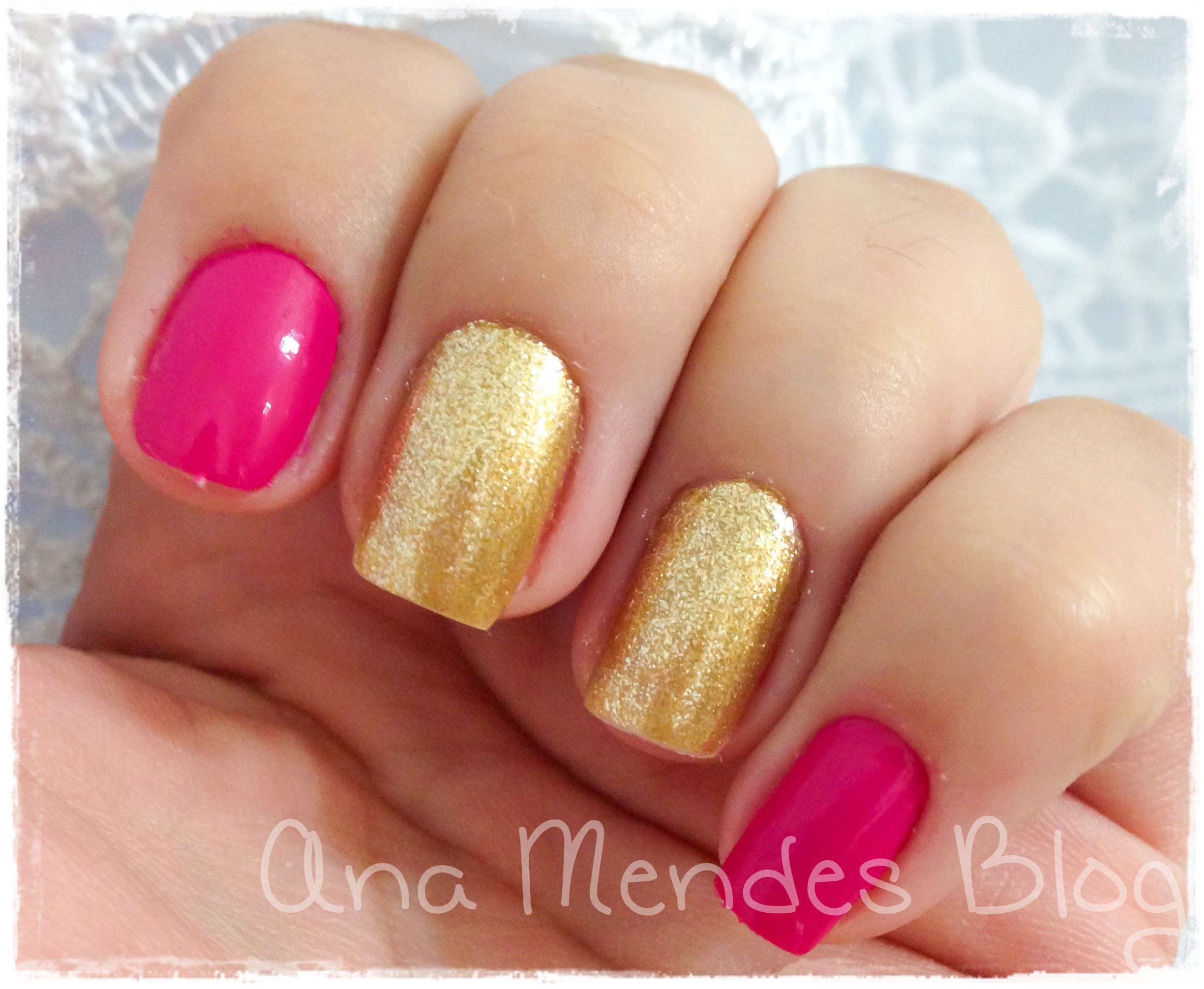 Unhas Rosa Com Dourado