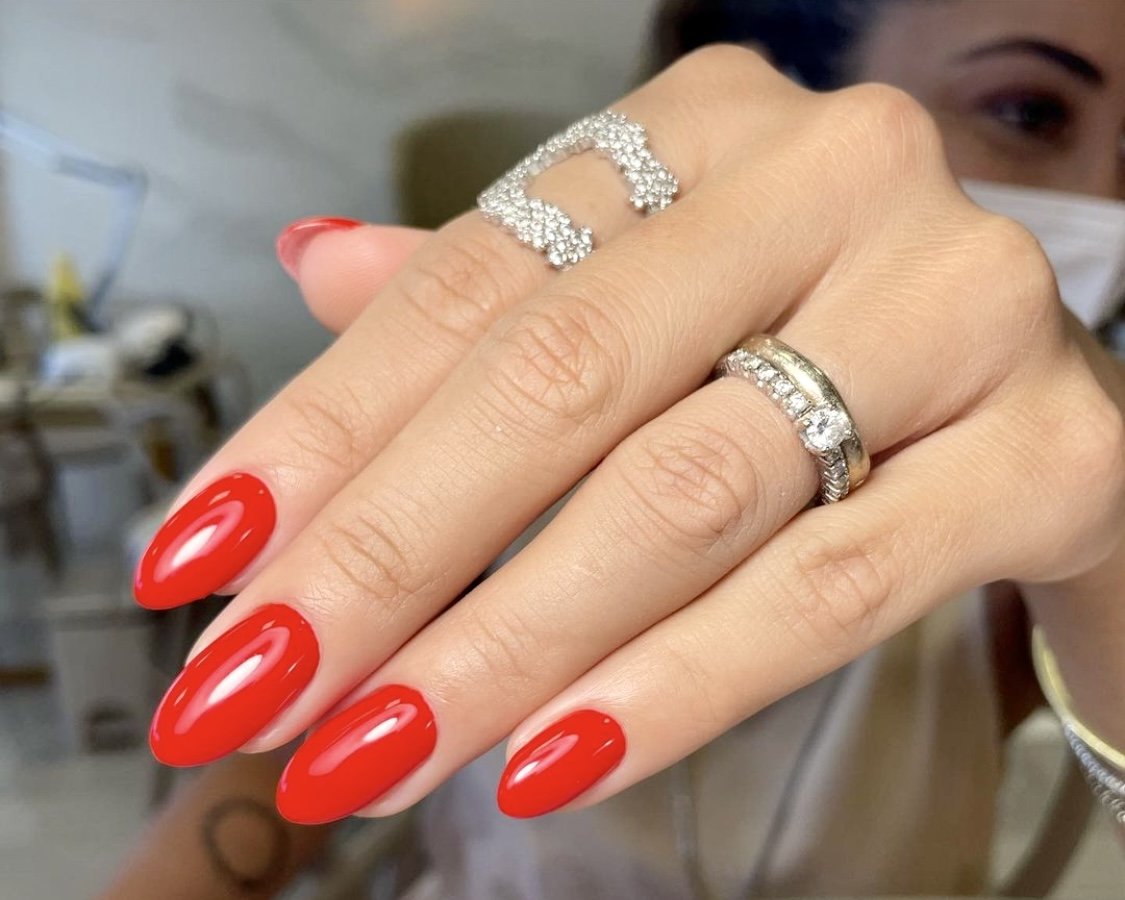 quanto custa fazer unhas russas em salão de beleza