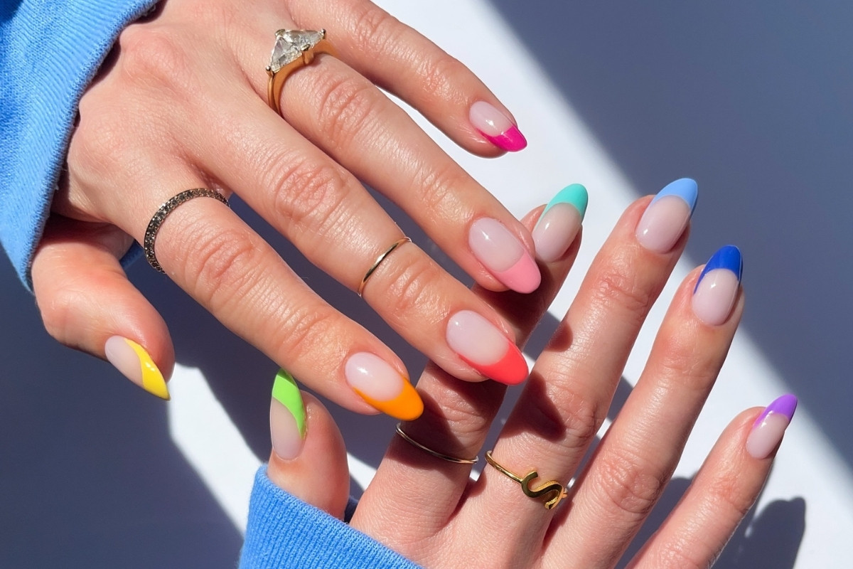 5 Títulos para Posts sobre Unhas Tumblr:
1. Unhas Tumblr 2026: O Guia Completo das Tendências Minimalistas
2. Descubra os Formatos de Unha que Vão Dominar 2026
3. Cores e Acabamentos que Definem as Unhas Tumblr do Ano
4. Como Tirar Fotos Incríveis das Suas Unhas Estilo Tumblr
5. Unhas Tumblr: Do Minimalismo Sofisticado ao Glamour com Glitter
