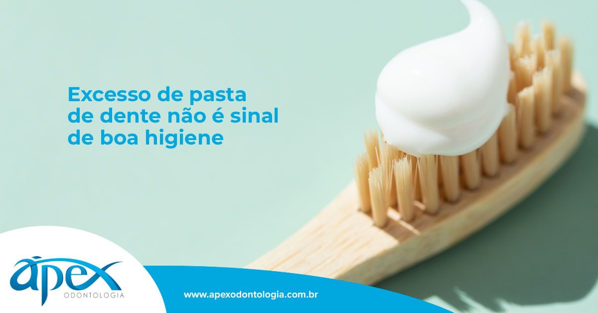 Pasta de Dente Colorida vs. Branca: Qual a Melhor para Limpeza?