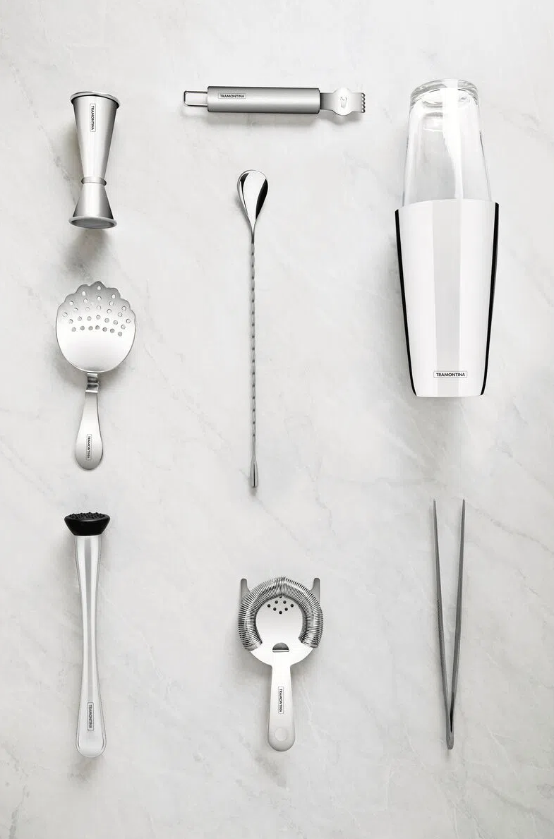 Dosador, Coqueteleira e Mais: O Que Você Realmente Precisa para Fazer Drinks