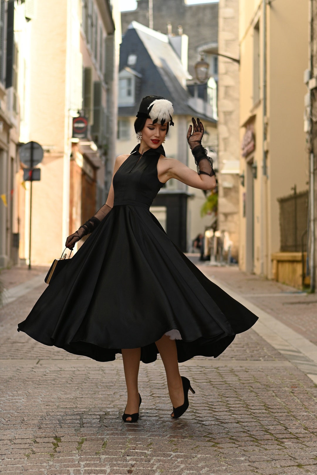 Vestidos vintage: onde encontrar o seu estilo Audrey