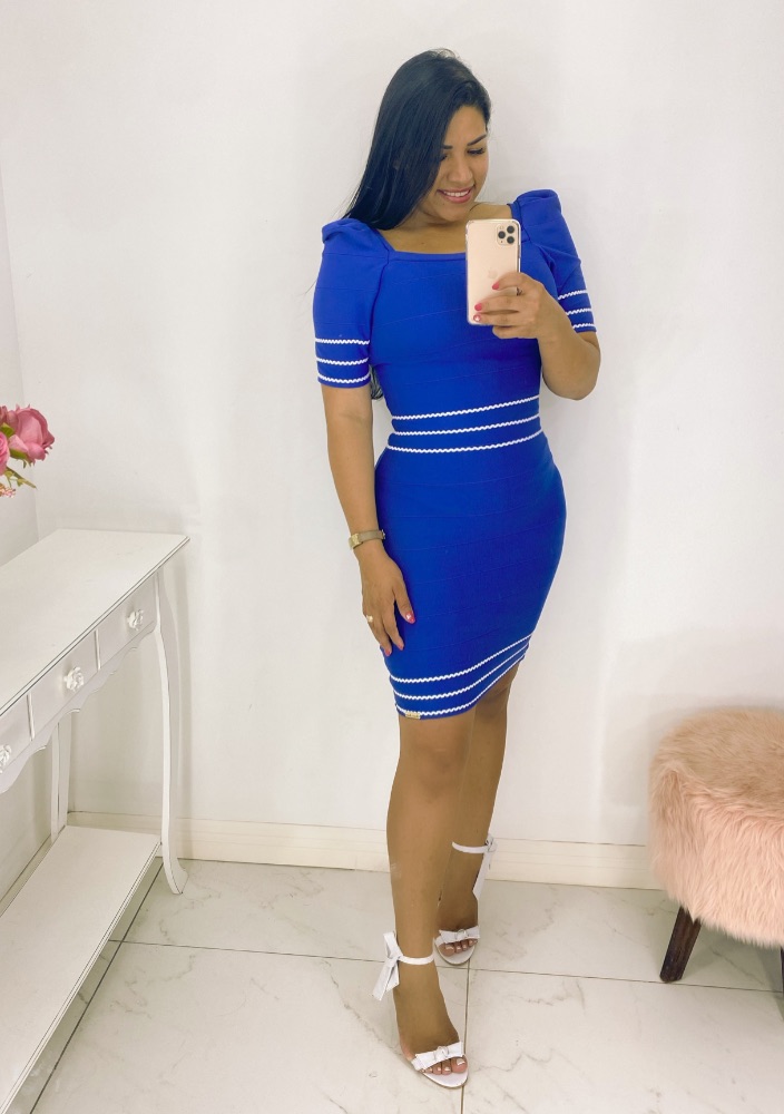 vestido azul royal tomara que caia