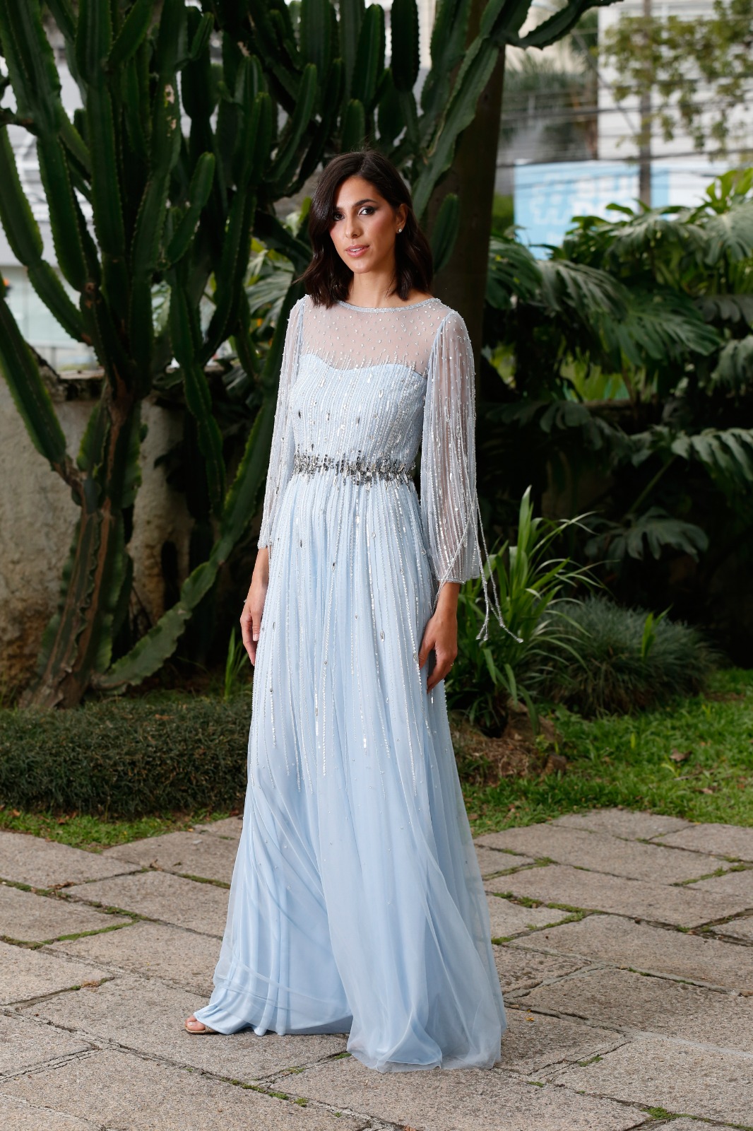 Guia de lingerie para vestidos transparentes