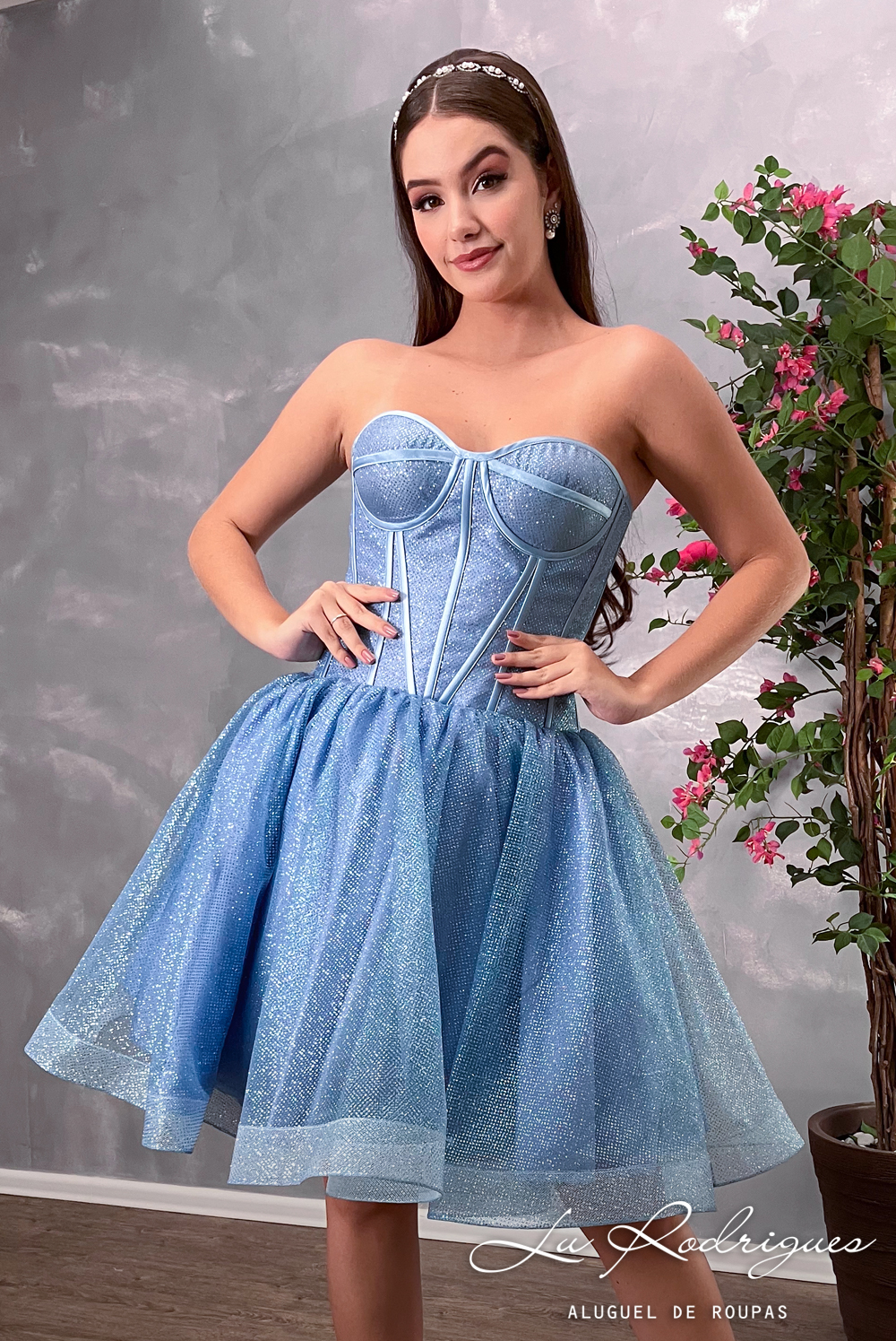 vestido de 15 anos azul claro rodado