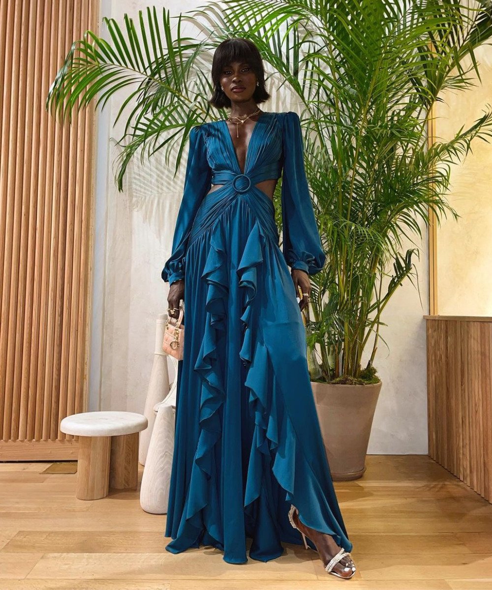 vestido de festa longo com brilho
