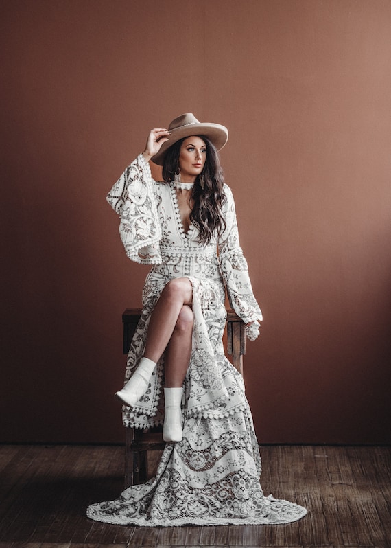 vestido de noiva boho colorido